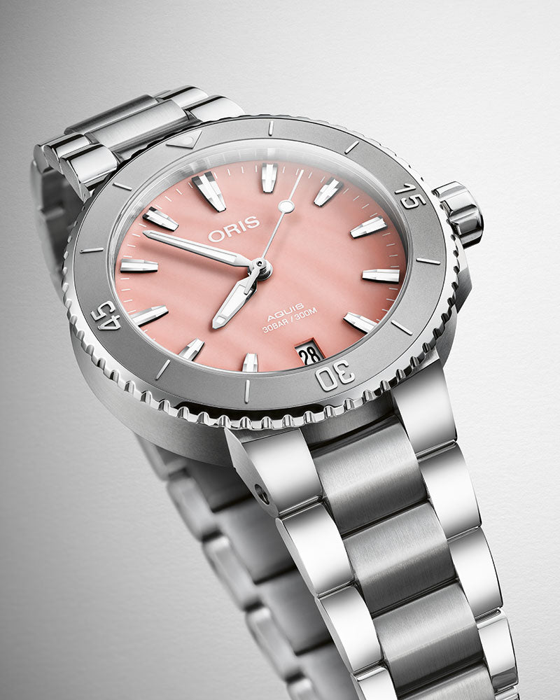 Oris Aquis Date 36.5mm Mother-of-Pearl Pink